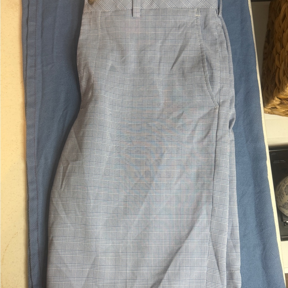 Walter Hagen Men’s Plaid Golf Short